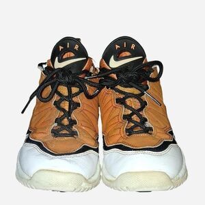 Nike Women's White and Tan Trainers